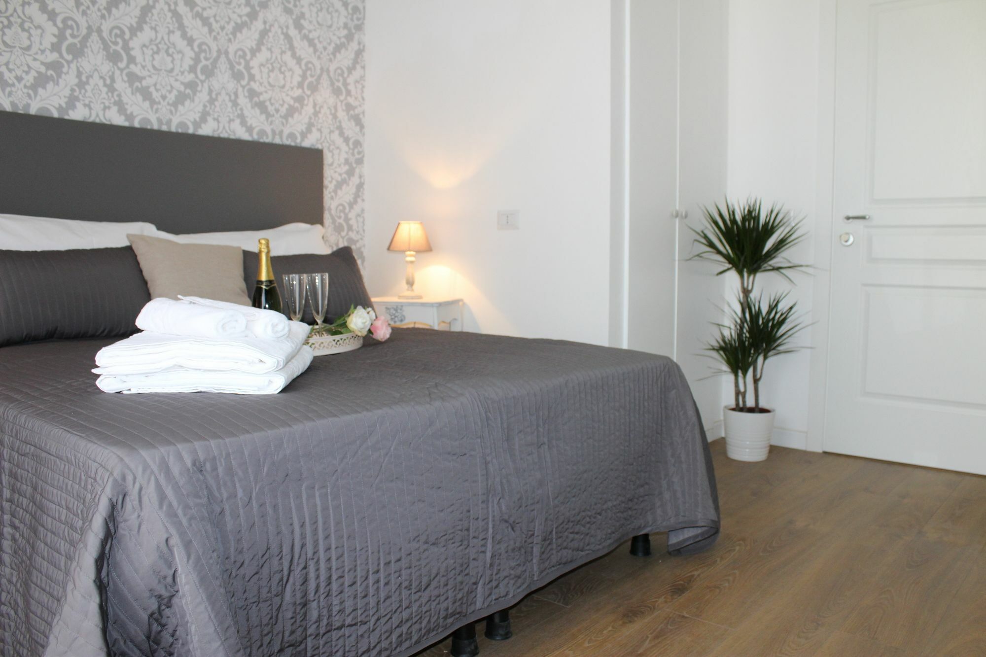 Castel Sant'Angelo Suite โรม ภายนอก รูปภาพ